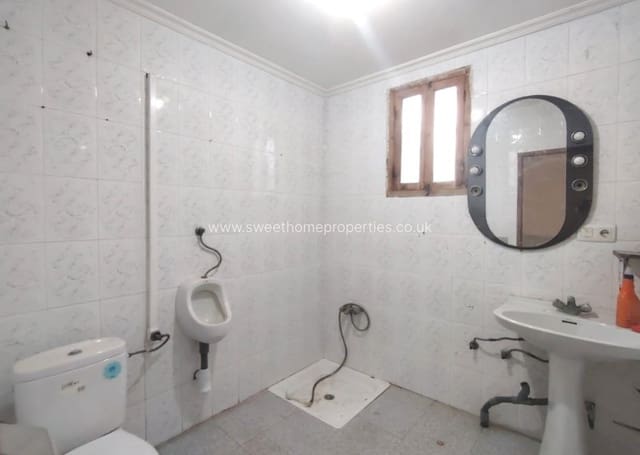 Finca/Casa Rural de 2 habitaciones en Hondón de las Nieves en venta con piscina garaje - 150.000 € (Ref: 9571716)