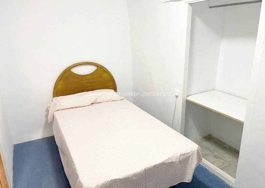 4 makuuhuone Luolatalo myytävänä paikassa Hondon de las Nieves - 126 000 € (Ref: 9571721)