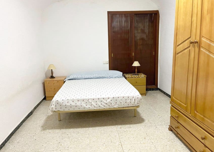 4 makuuhuone Luolatalo myytävänä paikassa Hondon de las Nieves - 126 000 € (Ref: 9571721)