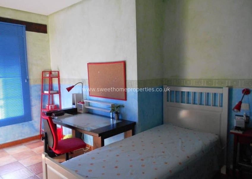 Finca/Casa Rural de 8 habitaciones en La Romana en venta con piscina garaje - 800.000 € (Ref: 9571724)