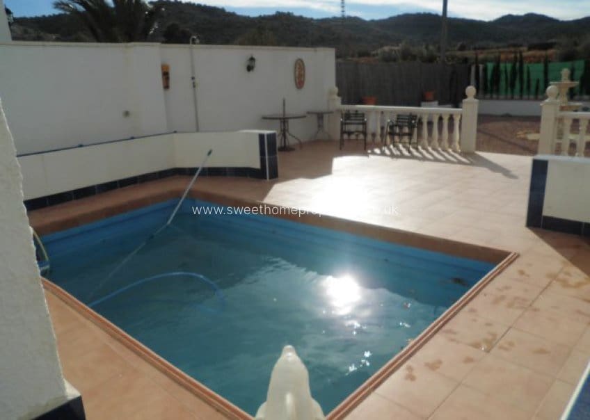 3 sovrum Finca/Hus på landet till salu i Canada de la Lena med pool garage - 170 000 € (Ref: 9571726)