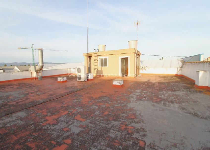 5 soveværelse Erhverv til salg i Jacarilla med garage - € 499.000 (Ref: 9571727)