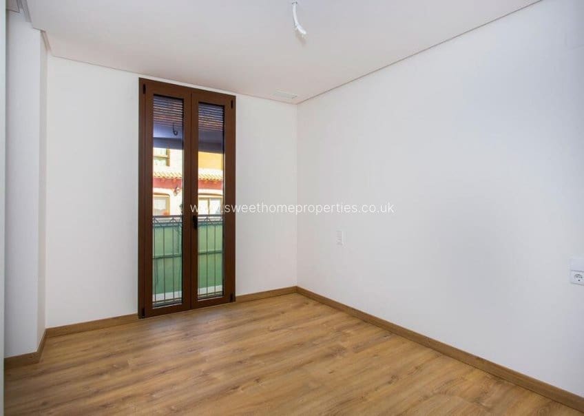 3 slaapkamer Appartement te koop in Hondon de las Nieves - € 230.000 (Ref: 9572109)