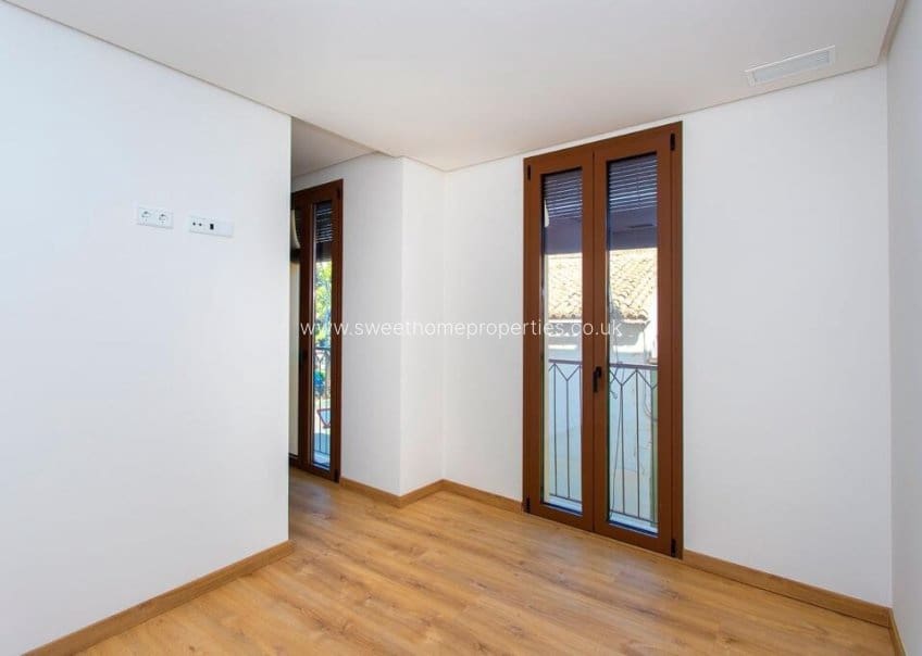 3 slaapkamer Appartement te koop in Hondon de las Nieves - € 230.000 (Ref: 9572109)