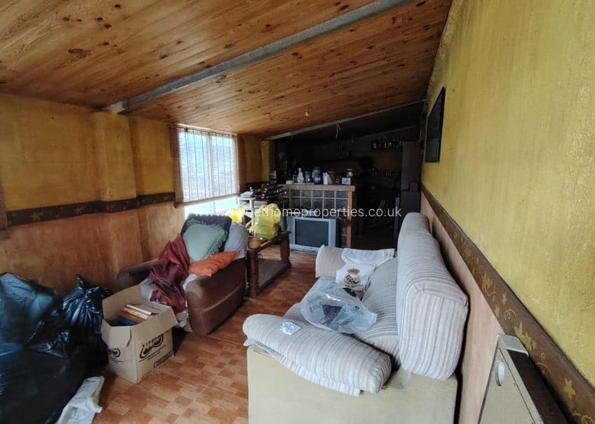 3 makuuhuone Maalaistalo myytävänä paikassa La Romana mukana uima-altaan 
autotalli - 177 000 € (Ref: 9583111)