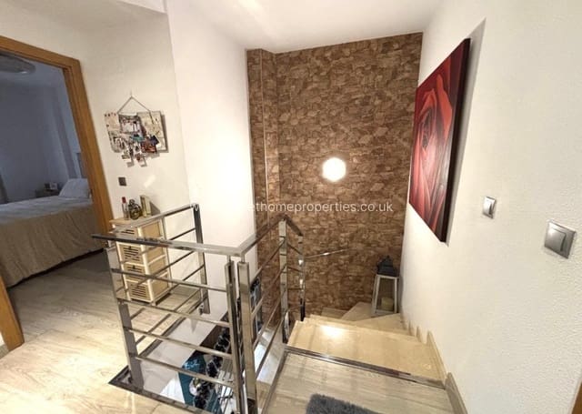 3 Zimmer Haus zu verkaufen in Aspe mit Garage - 185.000 € (Ref: 9583150)