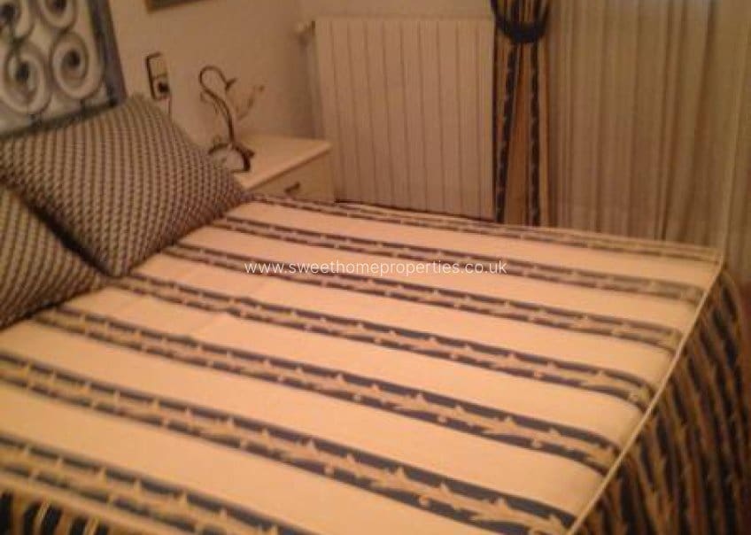 3 soverom Villa til salgs i Sax med svømmebasseng - € 397 000 (Ref: 9585102)