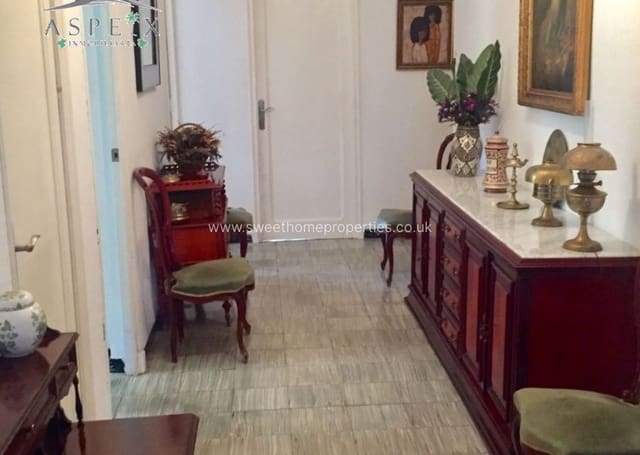 7 quarto Moradia para venda em Aspe com piscina - 500 000 € (Ref: 9585103)