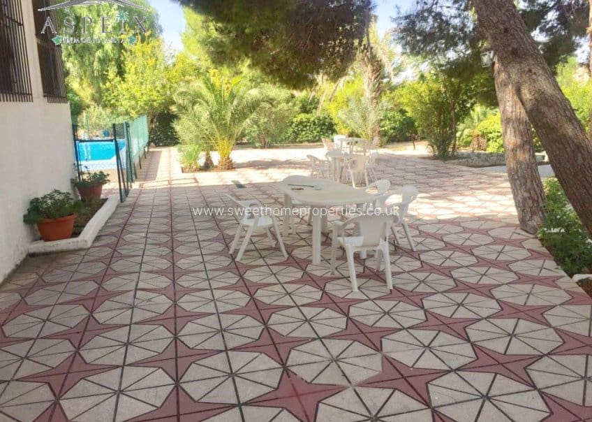 7 quarto Moradia para venda em Aspe com piscina - 500 000 € (Ref: 9585103)