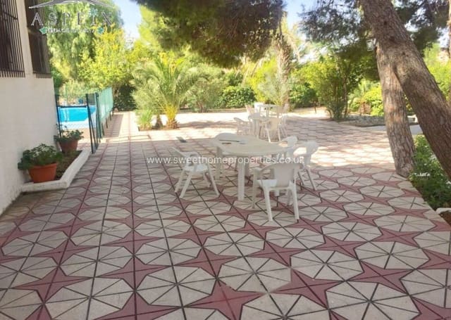 7 quarto Moradia para venda em Aspe com piscina - 500 000 € (Ref: 9585103)