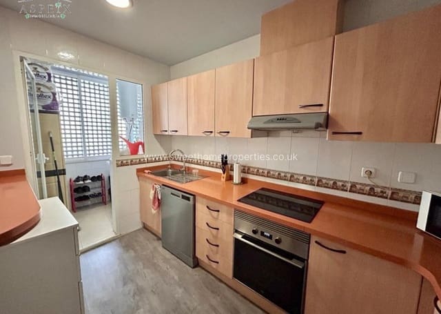 2 soveværelse Lejlighed til salg i Monforte del Cid med swimmingpool - € 215.000 (Ref: 9585106)