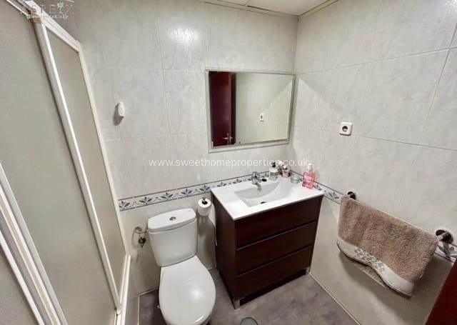 2 soveværelse Lejlighed til salg i Monforte del Cid med swimmingpool - € 215.000 (Ref: 9585106)