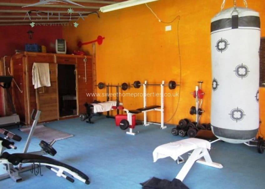 4 quarto Quinta/Casa Rural para venda em Aspe com piscina garagem - 390 000 € (Ref: 9585107)