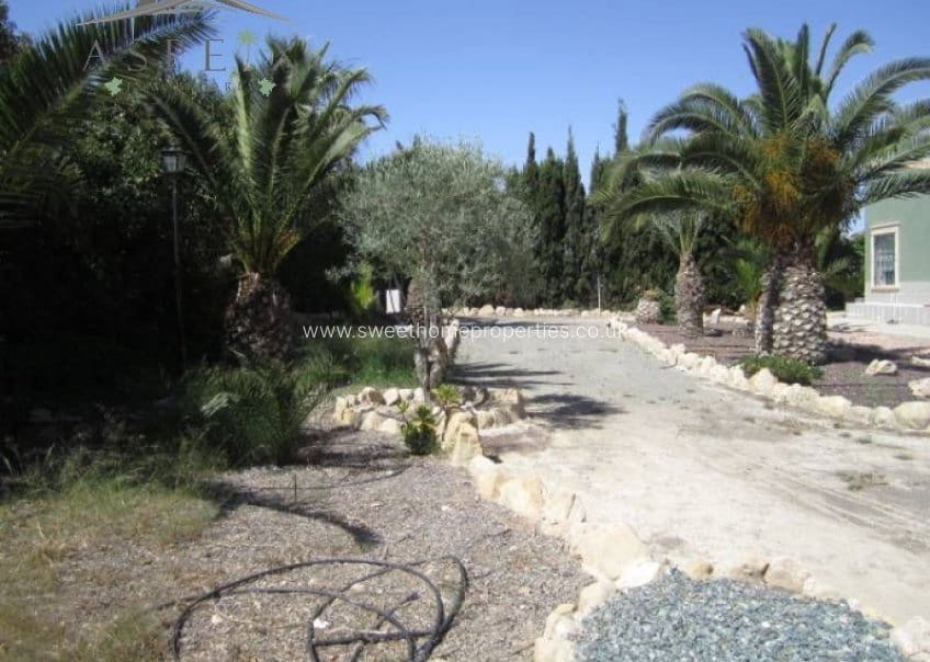 4 quarto Quinta/Casa Rural para venda em Aspe com piscina garagem - 390 000 € (Ref: 9585107)