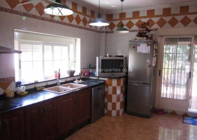 4 quarto Quinta/Casa Rural para venda em Aspe com piscina garagem - 390 000 € (Ref: 9585107)