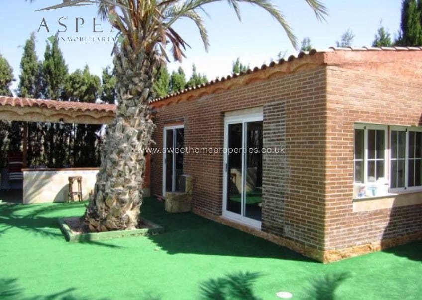 4 quarto Quinta/Casa Rural para venda em Aspe com piscina garagem - 390 000 € (Ref: 9585107)