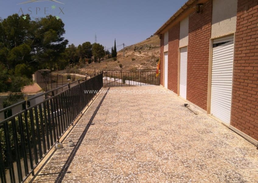 6 quarto Quinta/Casa Rural para venda em Aspe com piscina garagem - 525 000 € (Ref: 9585108)