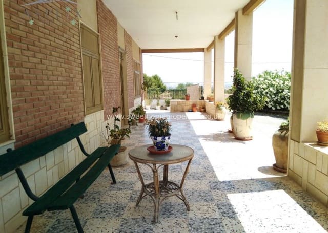 6 quarto Quinta/Casa Rural para venda em Aspe com piscina garagem - 525 000 € (Ref: 9585108)