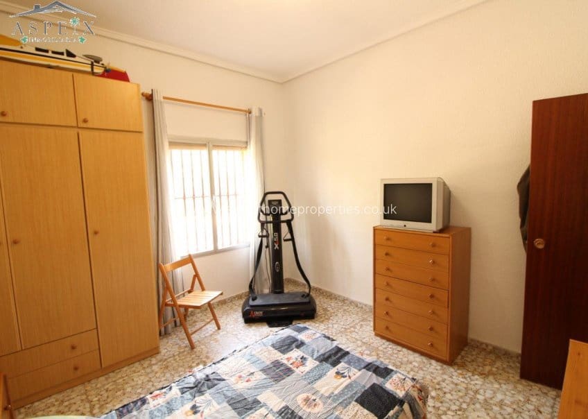 4 makuuhuone Maalaistalo myytävänä paikassa Muchamiel / Mutxamel - 600 000 € (Ref: 9585109)