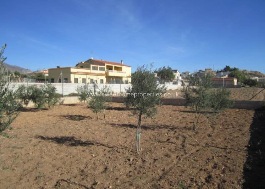 4 bedroom Finca/Country House for sale in Hondon de los Frailes with pool garage - € 180,000 (Ref: 9585110)