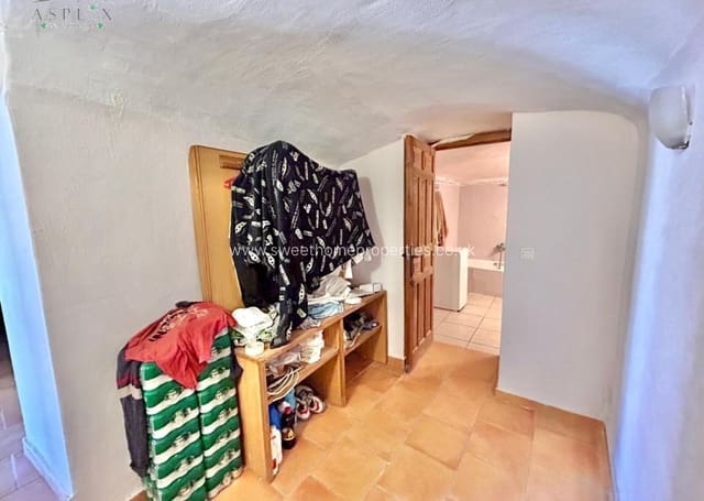 5 soverom Grottehus til salgs i Casas del Senor, Monóvar / Monóver - € 112 000 (Ref: 9585118)