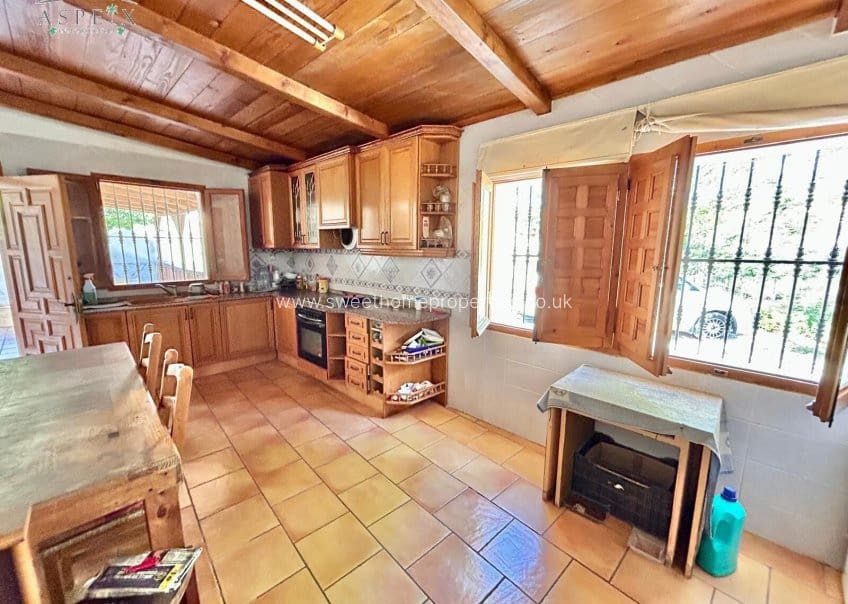 5 soverom Grottehus til salgs i Casas del Senor - € 112 000 (Ref: 9585118)