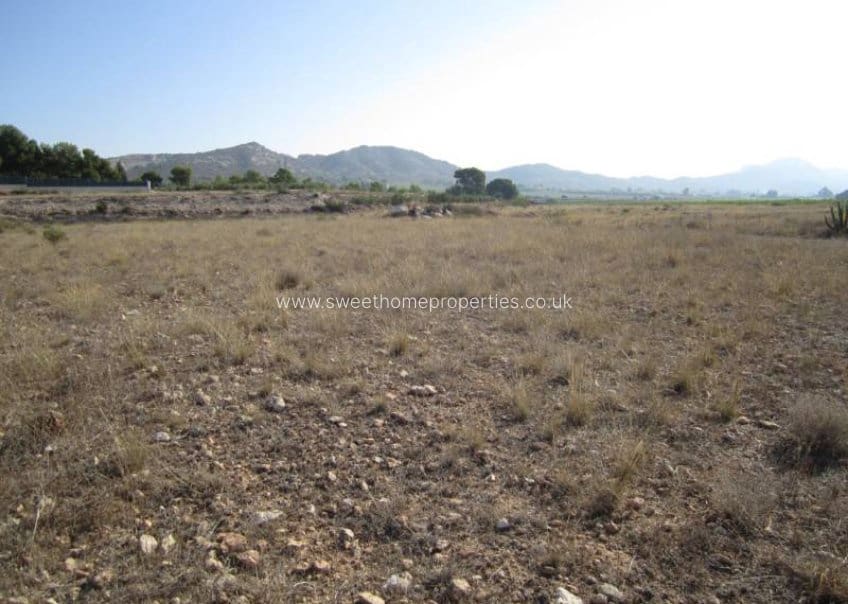 Maalaistalo myytävänä paikassa La Romana mukana uima-altaan 
autotalli - 87 260 € (Ref: 9585122)