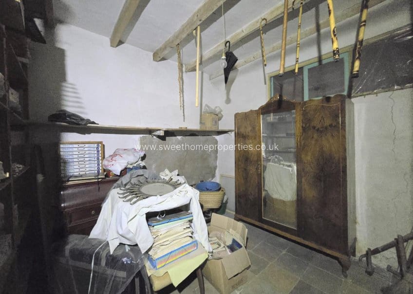 5 soverom Hus til salgs i Aspe - € 68 000 (Ref: 9603672)