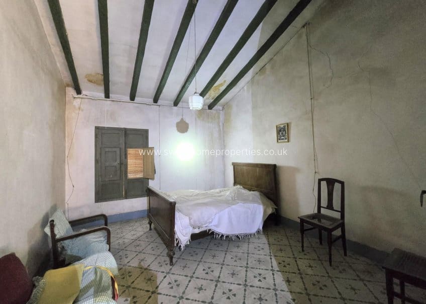 5 soverom Hus til salgs i Aspe - € 68 000 (Ref: 9603672)