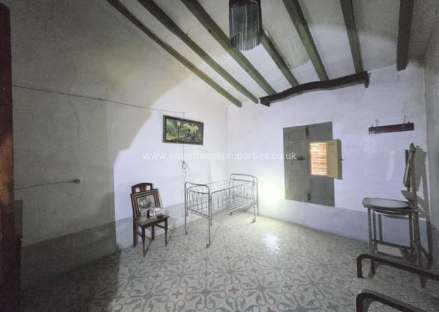 5 soverom Hus til salgs i Aspe - € 68 000 (Ref: 9603672)