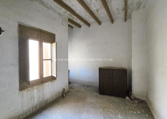 5 soveværelse Byhus til salg i Aspe med garage - € 67.260 (Ref: 9611968)