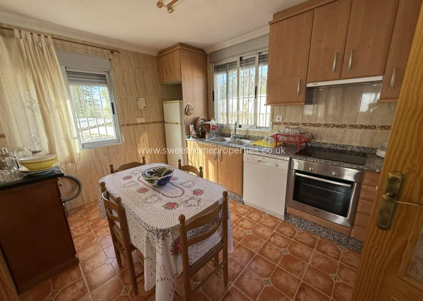 4 camera da letto Finca/Casa di Campagna in vendita in Pinoso con piscina - 180.000 € (Rif: 9631797)
