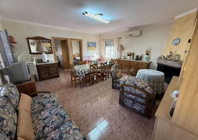 4 camera da letto Finca/Casa di Campagna in vendita in Pinoso con piscina - 180.000 € (Rif: 9631797)