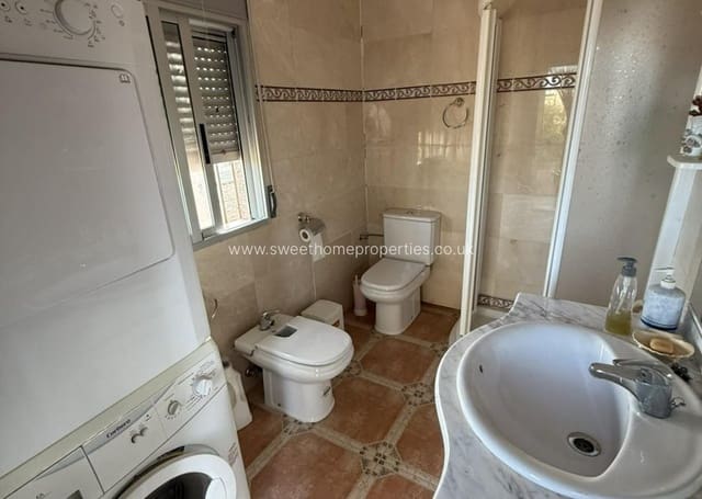 4 camera da letto Finca/Casa di Campagna in vendita in Pinoso con piscina - 180.000 € (Rif: 9631797)