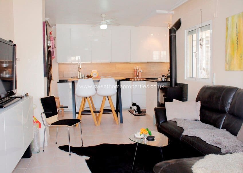 3 sypialnia Dom na sprzedaż w Villamartin z basenem garażem - 239 000 € (Ref: 9631798)