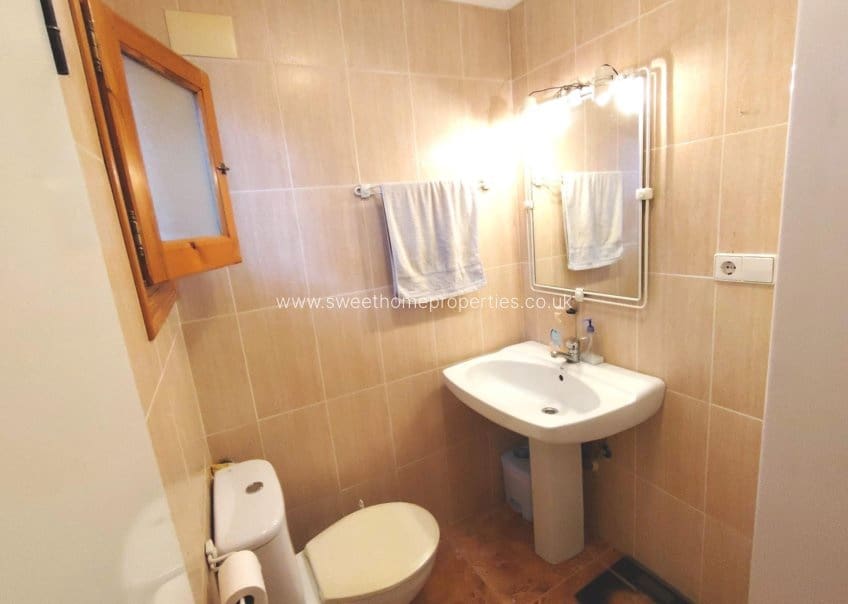 3 makuuhuone Maalaistalo myytävänä paikassa Aspe mukana uima-altaan 
autotalli - 280 000 € (Ref: 9631799)