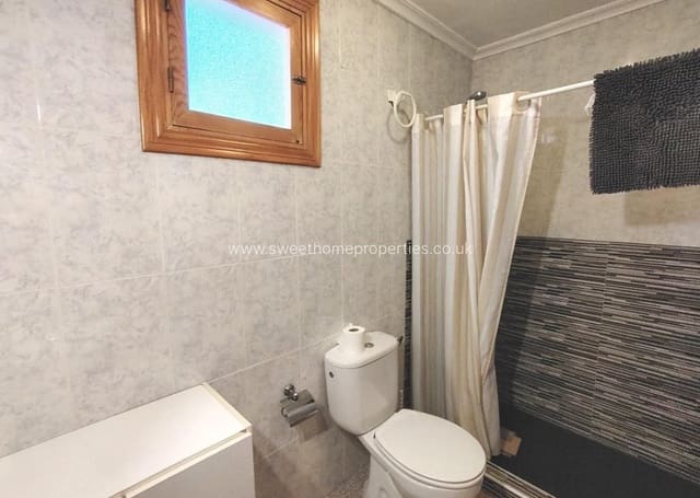 3 makuuhuone Maalaistalo myytävänä paikassa Aspe mukana uima-altaan 
autotalli - 280 000 € (Ref: 9631799)