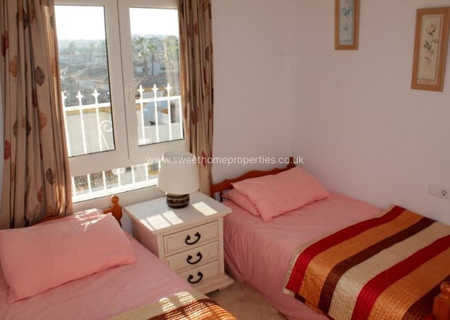 2 quarto Penthouse para venda em Villamartin, Orihuela com piscina garagem - 229 900 € (Ref: 9631800)