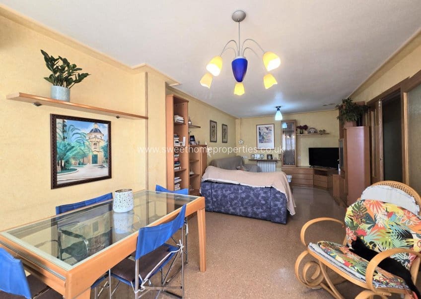 5 slaapkamer Huis te koop in Monovar / Monover met garage - € 195.000 (Ref: 9635023)