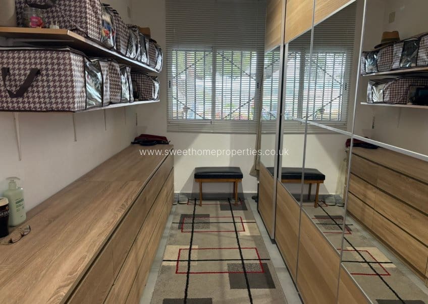 Finca/Casa Rural de 4 habitaciones en Elche / Elx en venta con piscina garaje - 299.950 € (Ref: 9643402)