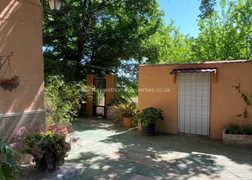 Finca/Casa Rural de 6 habitaciones en Chinorlet / Xinorlet en venta con piscina garaje - 250.000 € (Ref: 9645771)