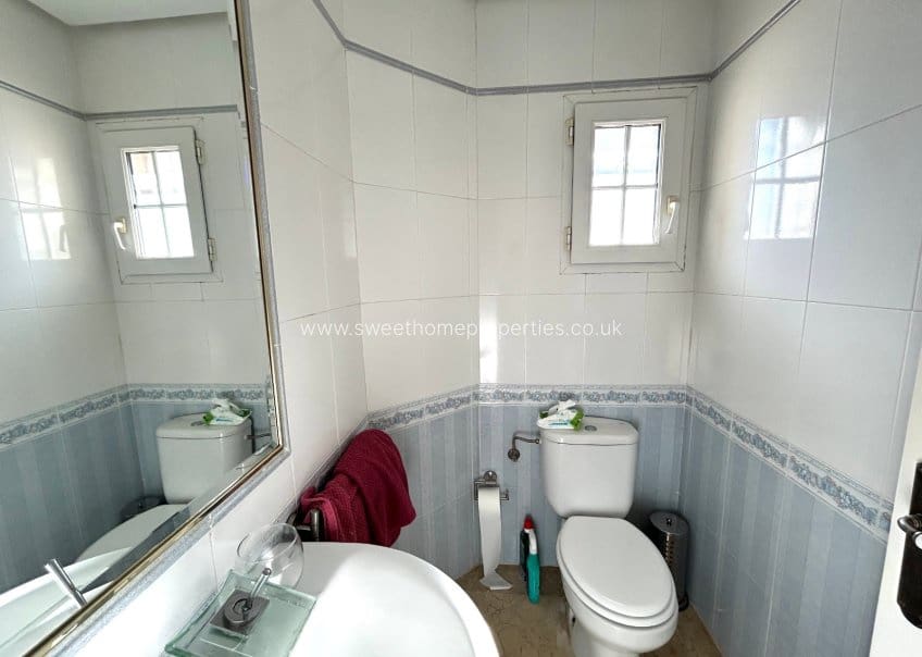 3 quarto Moradia para venda em Villamartin com piscina garagem - 359 500 € (Ref: 9646165)