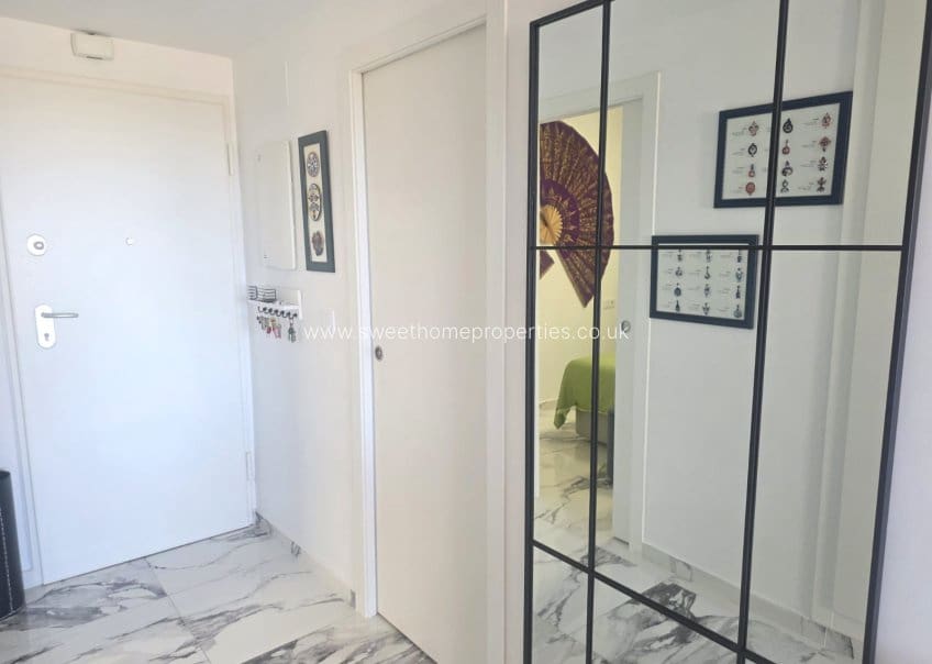 2 bedroom Apartment for sale in Villamartin with pool garage - € 315,000 (Ref: 9653164)