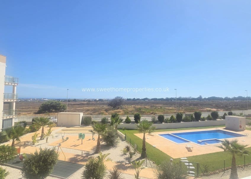 2 bedroom Apartment for sale in Villamartin with pool garage - € 315,000 (Ref: 9653164)