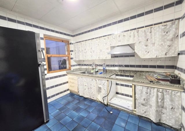 6 quarto Casa em Banda para venda em Aspe - 107 260 € (Ref: 9654286)