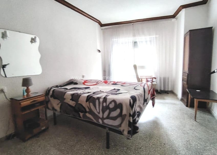 3 makuuhuone Huoneisto myytävänä paikassa Aspe - 107 000 € (Ref: 9665500)