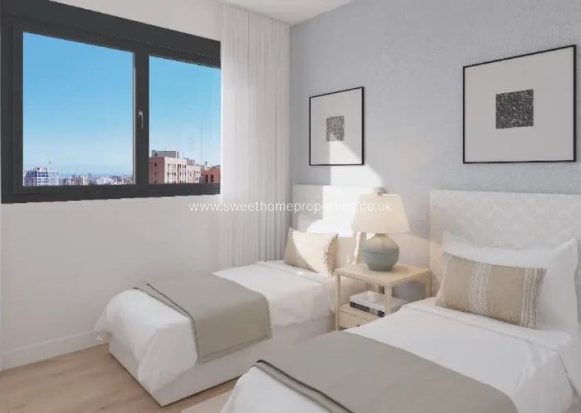 3 soveværelse Penthouse til salg i Alicante by med swimmingpool - € 389.500 (Ref: 9665504)