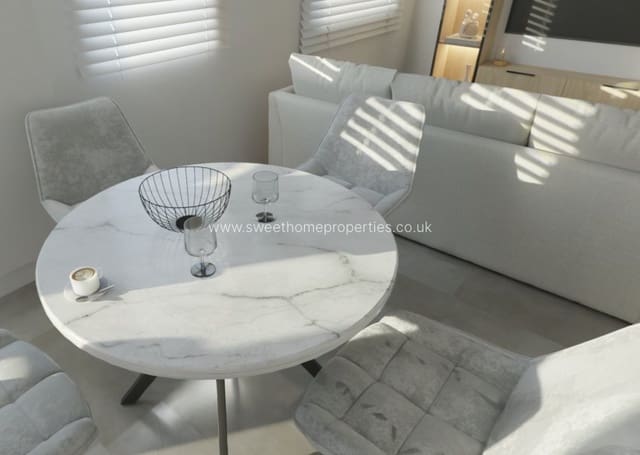 2 bedroom Apartment for sale in Carolinas Altas, Alicante / Alacant city - € 289,900 (Ref: 9665505)