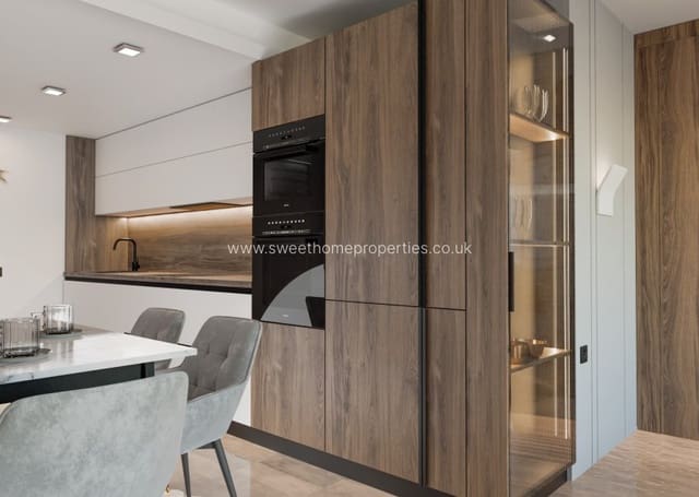 2 bedroom Apartment for sale in Carolinas Altas, Alicante / Alacant city - € 289,900 (Ref: 9665505)