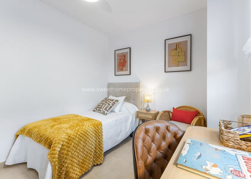 2 soveværelse Lejlighed til salg i Cabo Roig med swimmingpool - € 179.500 (Ref: 9665509)